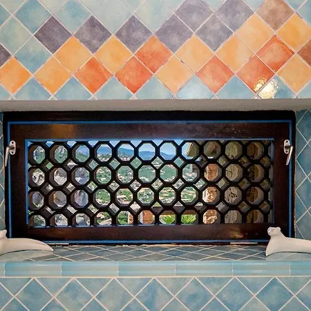 Apartman Designer Among Rocks, Art And Endless Blue Costa Paradiso