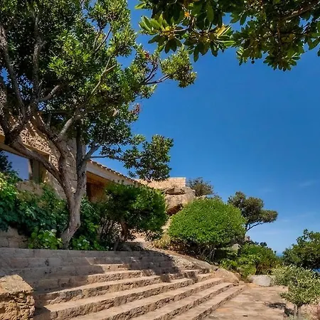 Apartment Designer Among Rocks, Art And Endless Blue