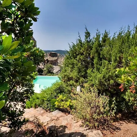 Apartman Designer Among Rocks, Art And Endless Blue Costa Paradiso